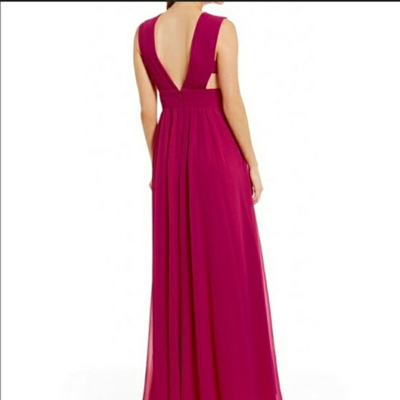 Dress - Picture 2 of 4